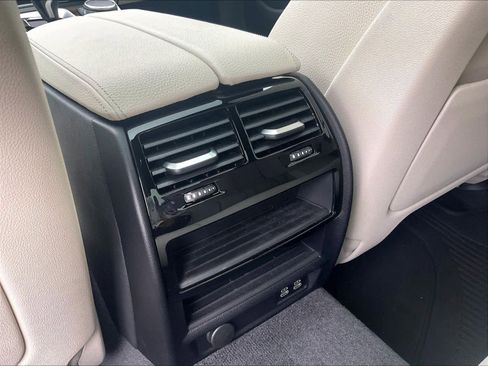 Used 2022 BMW 540i w/ M Sport Package RWD image 33