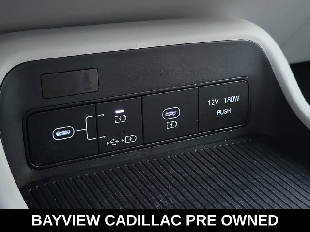 Used 2025 Hyundai Kona SEL FWD image 28