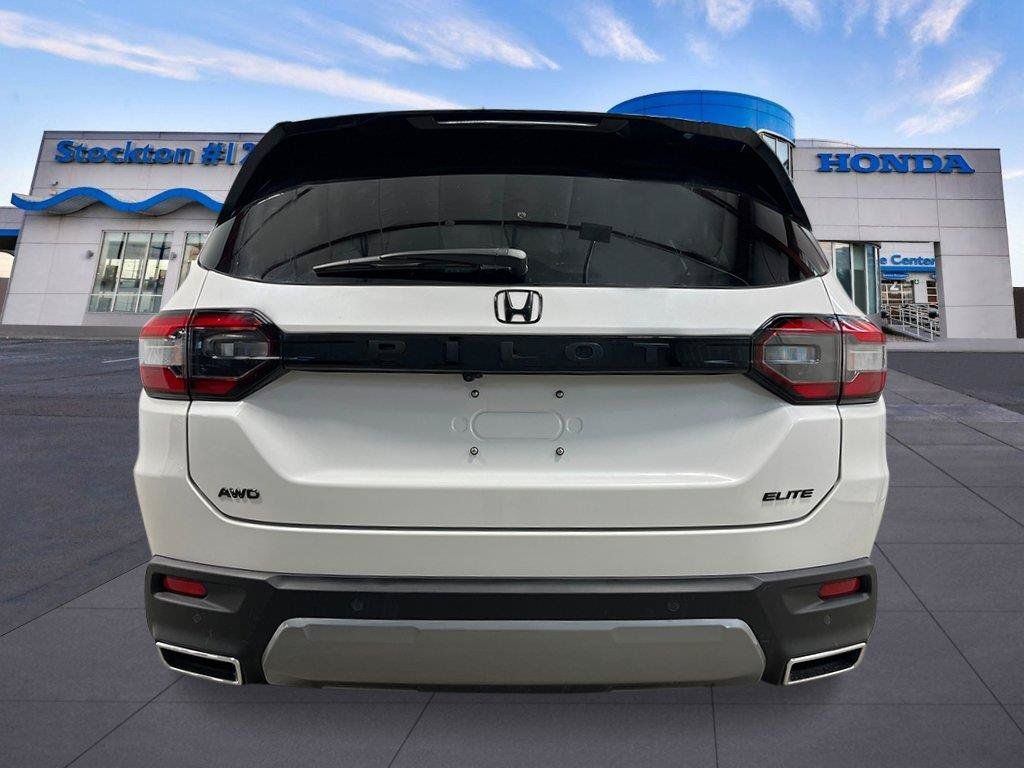 New 2026 Honda Pilot Elite image 4