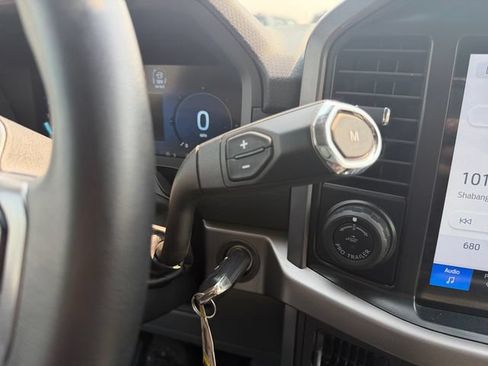 Used 2024 Ford F150 XLT AWD/4WD image 18