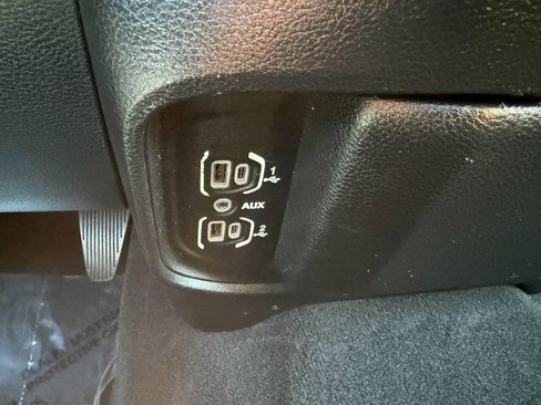 Used 2020 RAM 2500 Big Horn image 43