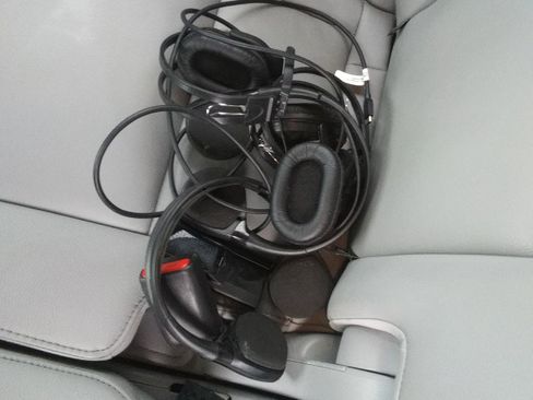 Used 2019 Honda Pilot Touring image 13