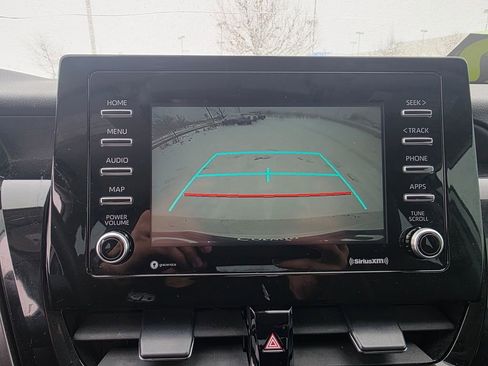 Used 2022 Toyota Camry SE image 21