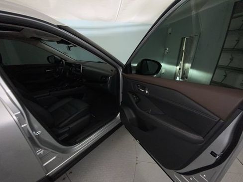 Used 2023 Nissan Rogue SV w/ SV Premium B Package AWD/4WD image 24