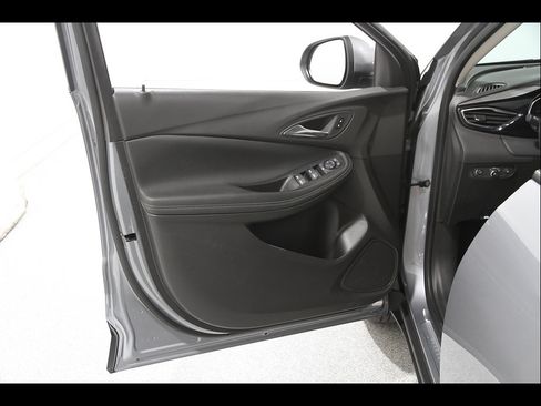 Used 2023 Buick Encore GX Select FWD image 4