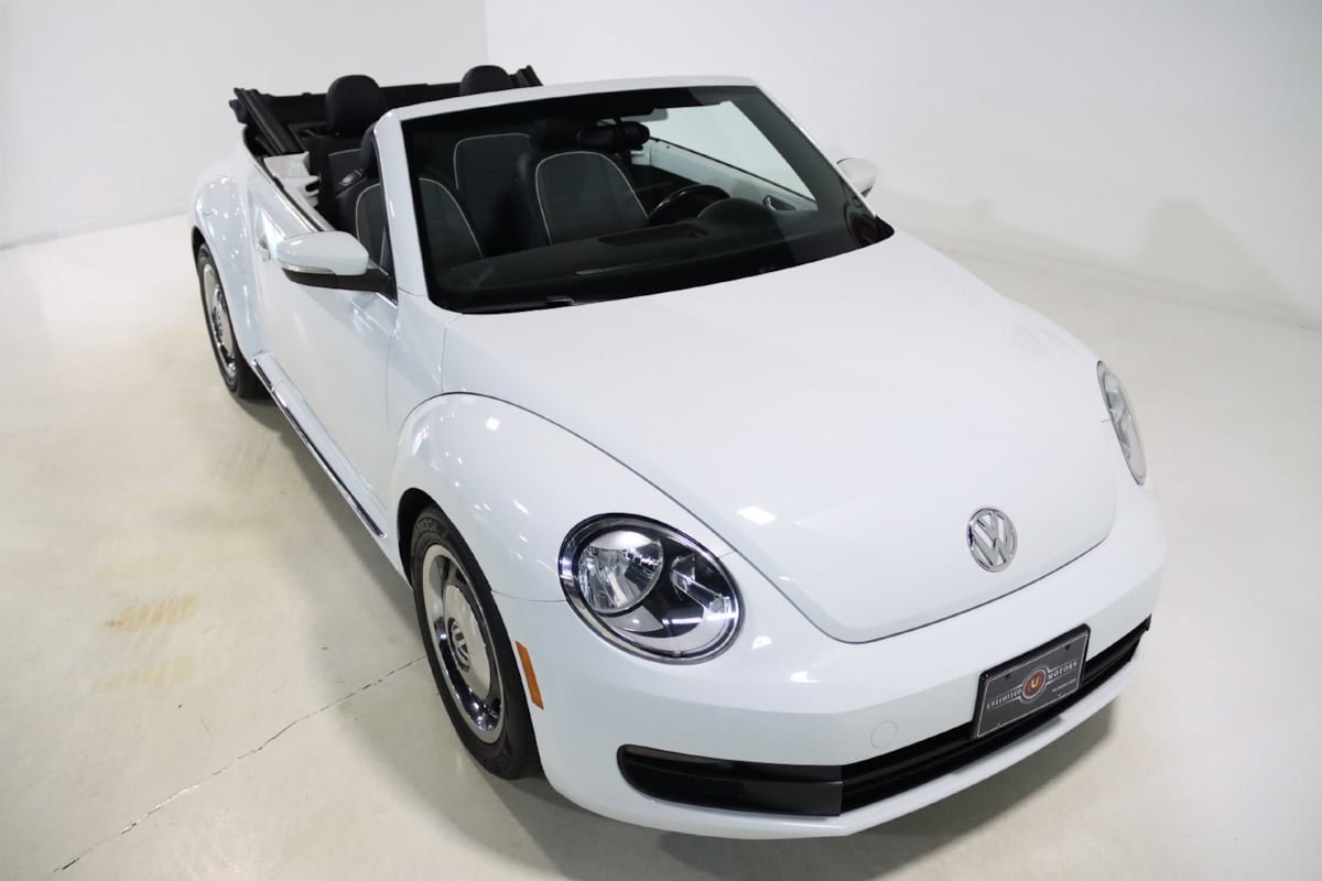 Used 2016 Volkswagen Beetle 1.8T Denim FWD image 12