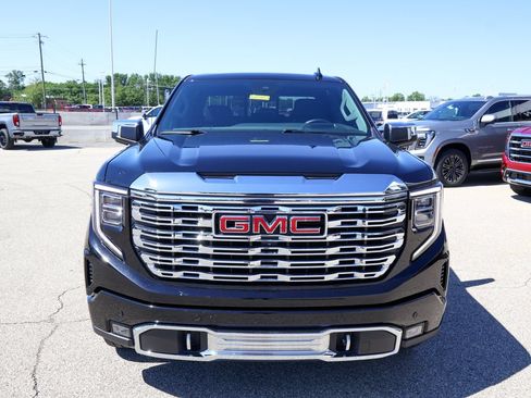 Used 2023 GMC Sierra 1500 Denali AWD/4WD image 32