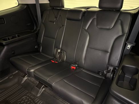Used 2023 Kia Telluride S w/ S Sunroof Package FWD image 12