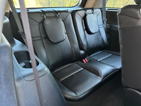 Used 2023 Lincoln Aviator AWD image 34