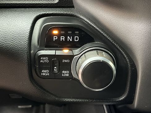 Used 2020 RAM 1500 Big Horn AWD/4WD image 25