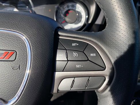 Used 2019 Dodge Challenger R/T Scat Pack w/ Shaker Package image 18