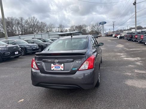 Used 2015 Nissan Versa SV image 11