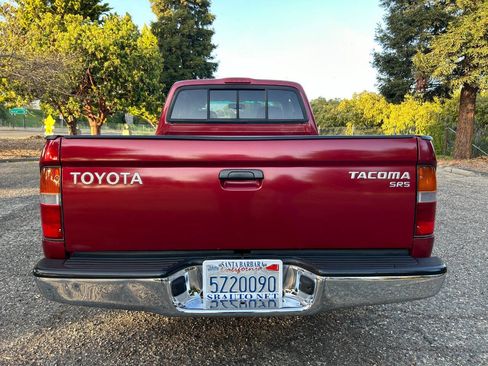 Used 1999 Toyota Tacoma 2WD Xtracab image 17
