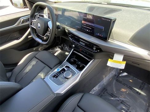 New 2025 BMW i4 eDrive40 image 12