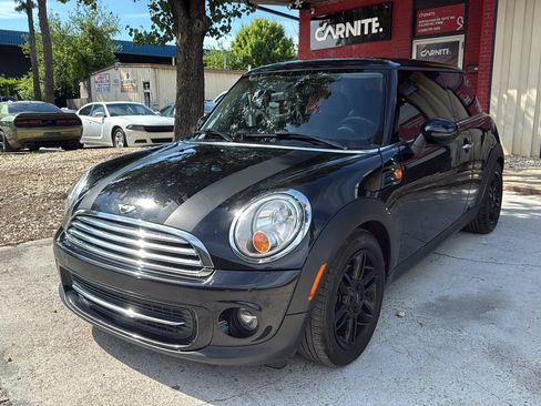 Used 2013 MINI Cooper Hardtop FWD image 1