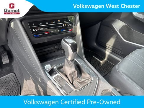 Certified 2023 Volkswagen Tiguan SE FWD image 19