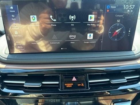 Used 2025 Acura MDX SH-AWD w/ Technology Package image 12