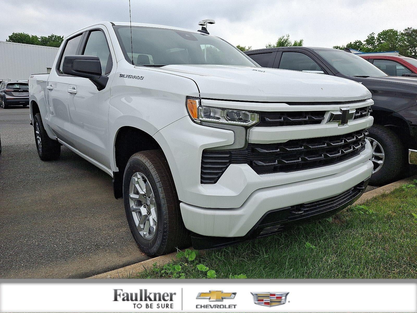 New 2026 Chevrolet Silverado 1500 RST w/ Convenience Package II AWD/4WD image 1