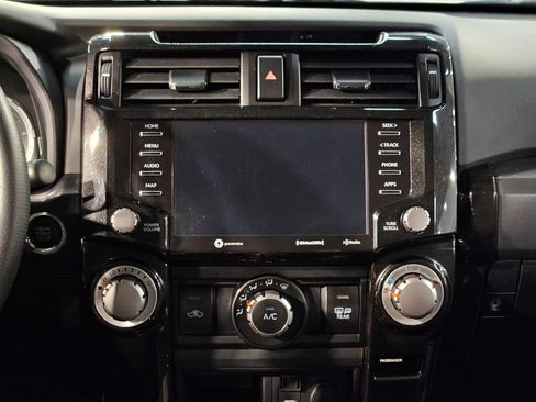 Used 2024 Toyota 4Runner TRD Off-Road image 16