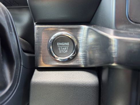 Used 2026 Ford F350 Lariat w/ Black Appearance Package image 32