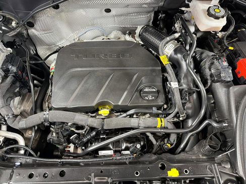 Used 2023 Buick Encore GX Select w/ Sport Touring Package FWD image 31