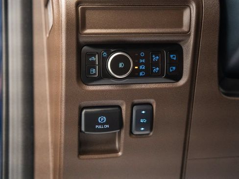 Certified 2025 Ford F150 King Ranch w/ FX4 Off-Road Package AWD/4WD image 56