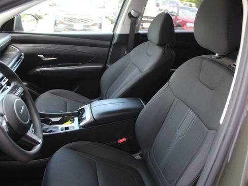 Used 2025 Hyundai Tucson SEL FWD image 30