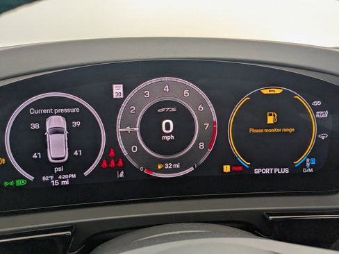 New 2026 Porsche Cayenne GTS image 17