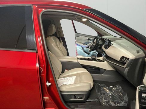 Used 2021 Nissan Rogue SL w/ Premium Package FWD image 14