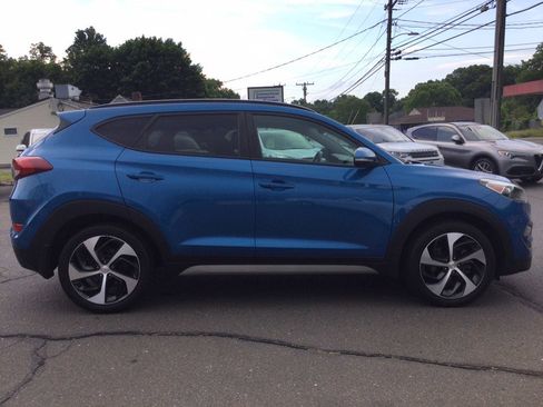 Used 2018 Hyundai Tucson Value AWD/4WD image 7