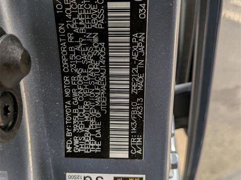 Used 2021 Toyota Corolla LE image 27