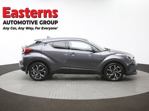 Used 2019 Toyota C-HR Limited FWD image 43