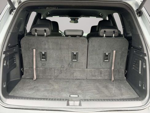 Used 2025 Buick Enclave Preferred FWD image 13