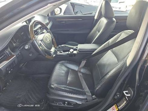 Used 2015 Lexus ES 350 w/ Luxury Package image 3