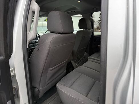 Used 2019 GMC Sierra 2500 SLE AWD/4WD image 19