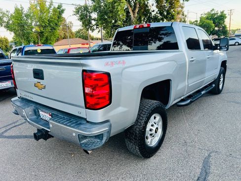Used 2015 Chevrolet Silverado 2500 LT w/ LT Fleet Convenience Package AWD/4WD image 3