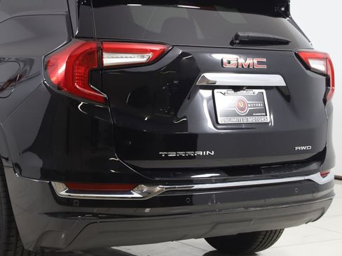 Used 2023 GMC Terrain Denali w/ Black Diamond Edition AWD/4WD image 24