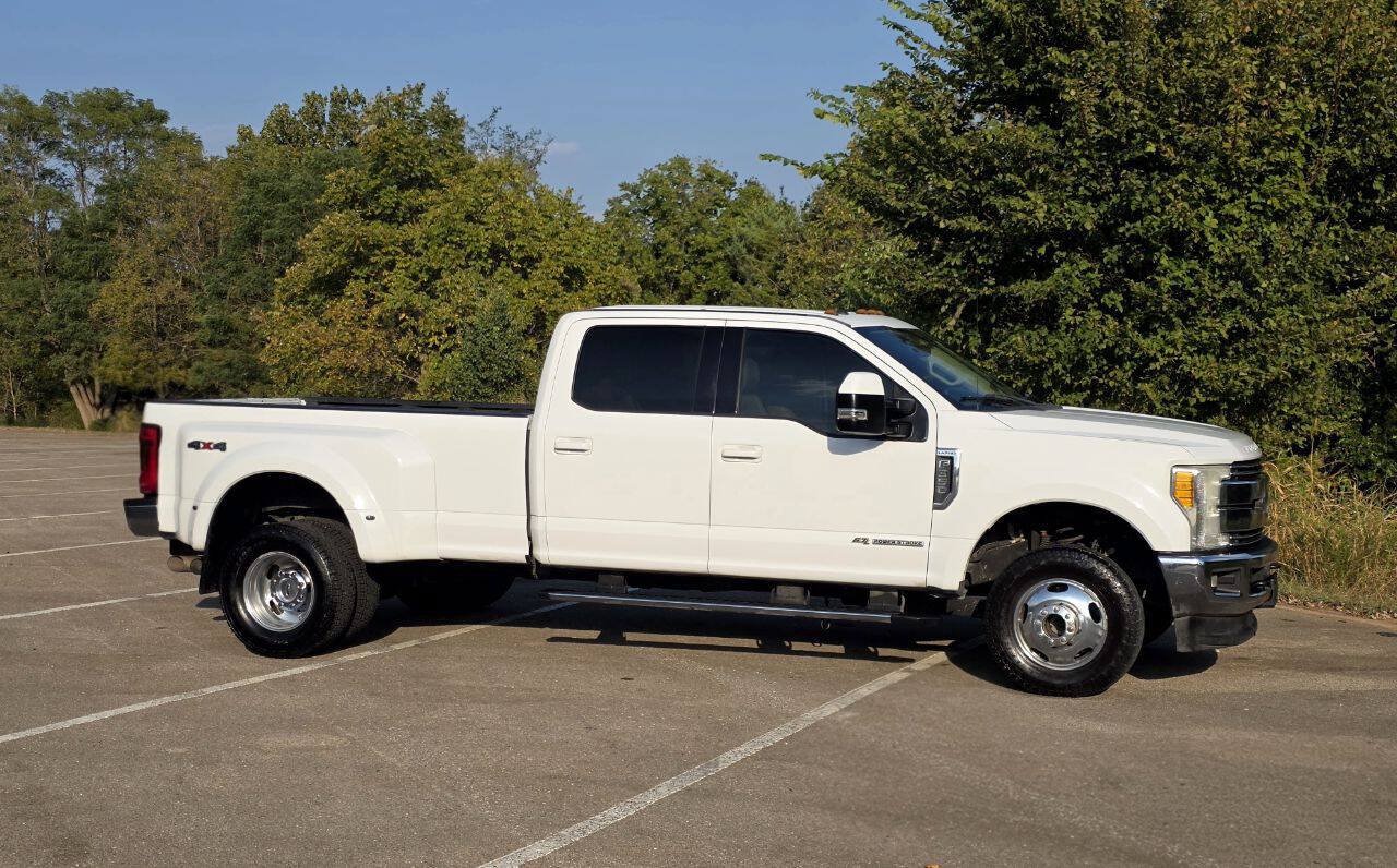 Used 2017 Ford F350 Lariat AWD/4WD image 18