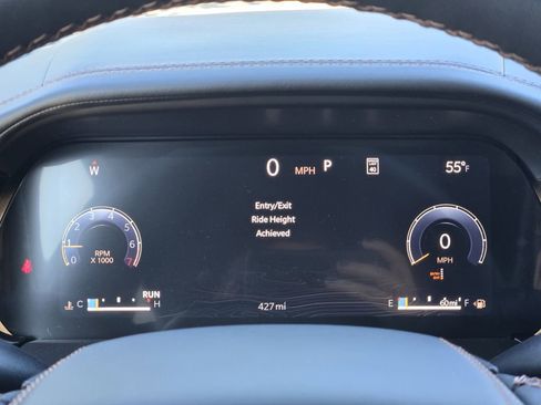 New 2026 Jeep Grand Cherokee L Summit w/ Obsidian Package AWD/4WD image 9