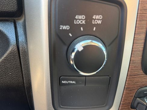 Used 2018 RAM 2500 Laramie w/ Convenience Group image 22