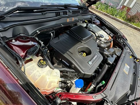 Used 2018 Ford Fusion SE FWD image 37