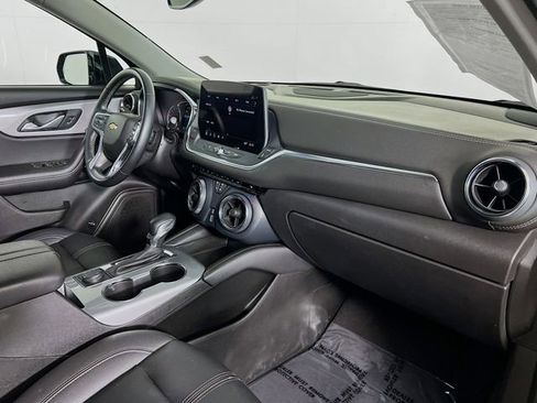 Used 2024 Chevrolet Blazer LT image 38