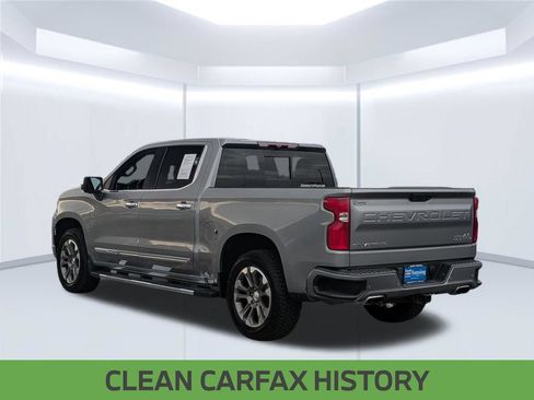 Used 2023 Chevrolet Silverado 1500 High Country w/ Z71 Off-Road Package AWD/4WD image 3