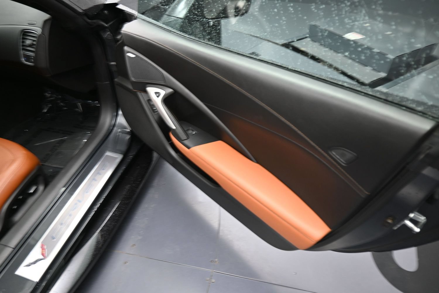 Used 2018 Chevrolet Corvette Grand Sport RWD image 19