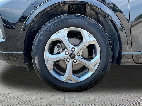Used 2024 Ford Escape ST-Line w/ Tech Pack #1 AWD/4WD image 9