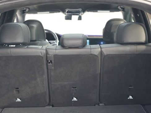 Certified 2023 Mercedes-Benz EQS 580 4MATIC SUV image 32