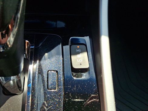 Used 2016 Honda Accord EX-L image 24