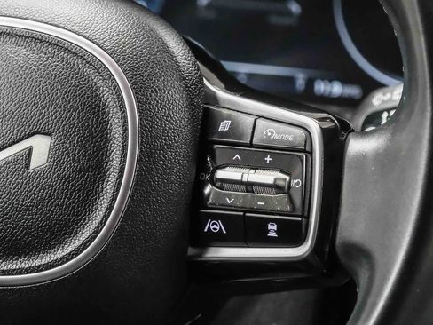 Used 2023 Kia Sorento SX FWD image 19