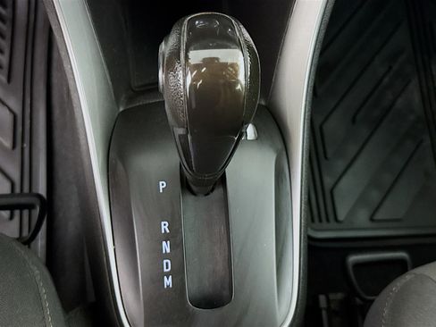 Used 2020 Chevrolet Trax LS w/ Tint and Cruise Package AWD/4WD image 18