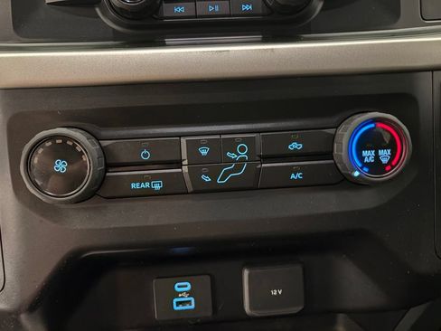 Used 2021 Ford F150 XLT RWD image 10